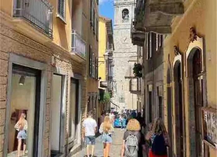 Casa De Pellegrin *